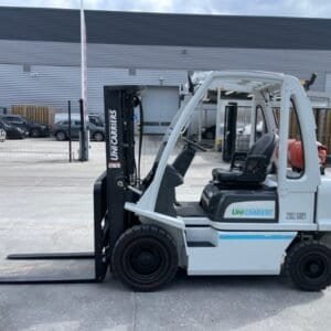 Nissan U1D2A25LQ – LPG Forklift