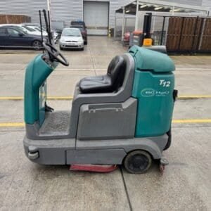 Tennant –  T12 Ride On Scrubber